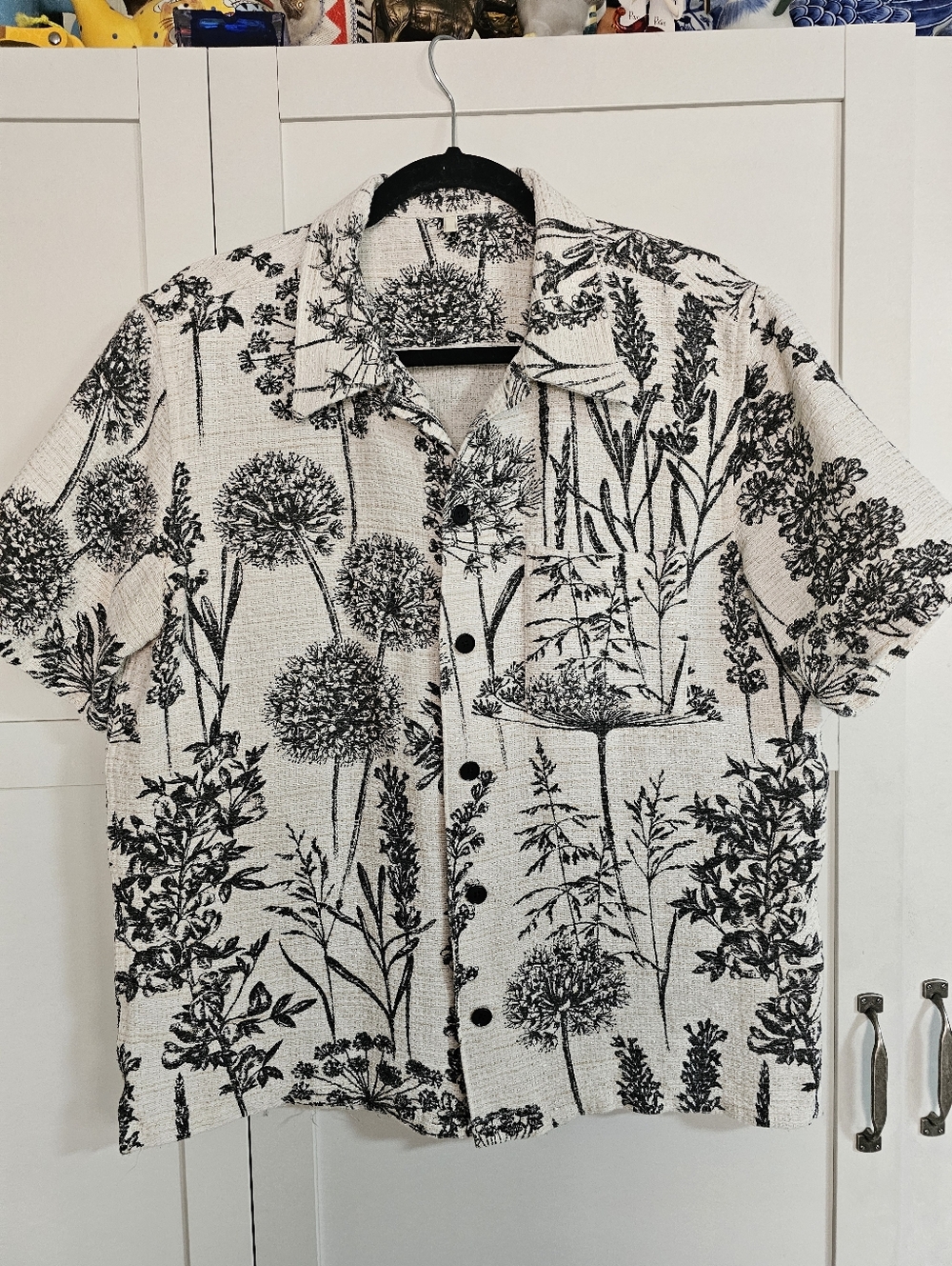 Sunflower Spacey Shirt Men’s Size Large Botanical Floral Print Camp Collar EUC